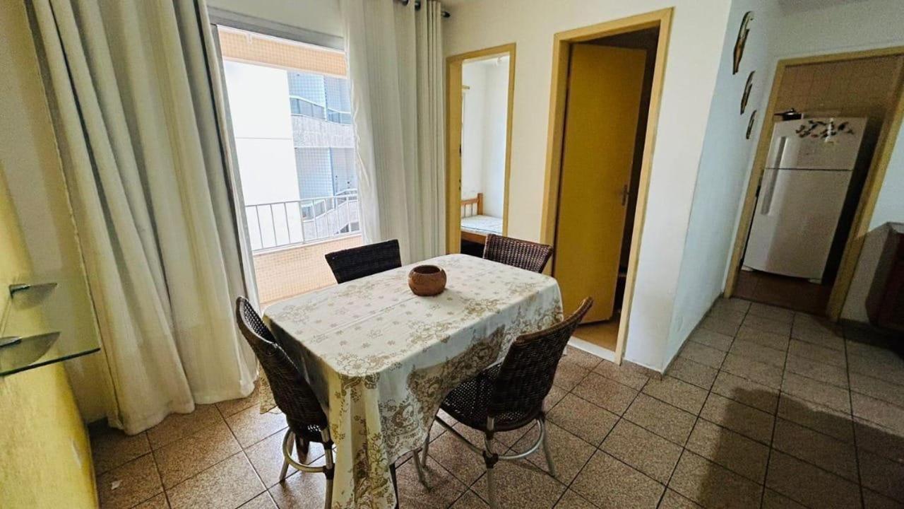 Lindo Apto Com Elevador, Perfeito Familias, Amplo, Bem Ventilado E Equipado Com Utensilios Sua Comodidade, Aconchegante E Na Localizacao Da Do Morro, Ideal Momentos Inesqueciveis *