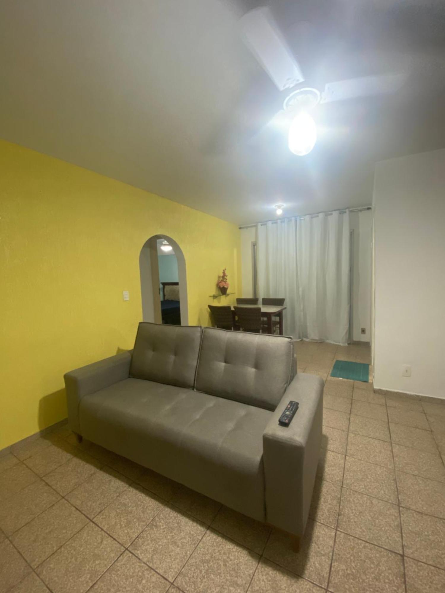 Lindo Apto Com Elevador, Perfeito Familias, Amplo, Bem Ventilado E Equipado Com Utensilios Sua Comodidade, Aconchegante E Na Localizacao Da Do Morro, Ideal Momentos Inesqueciveis *
